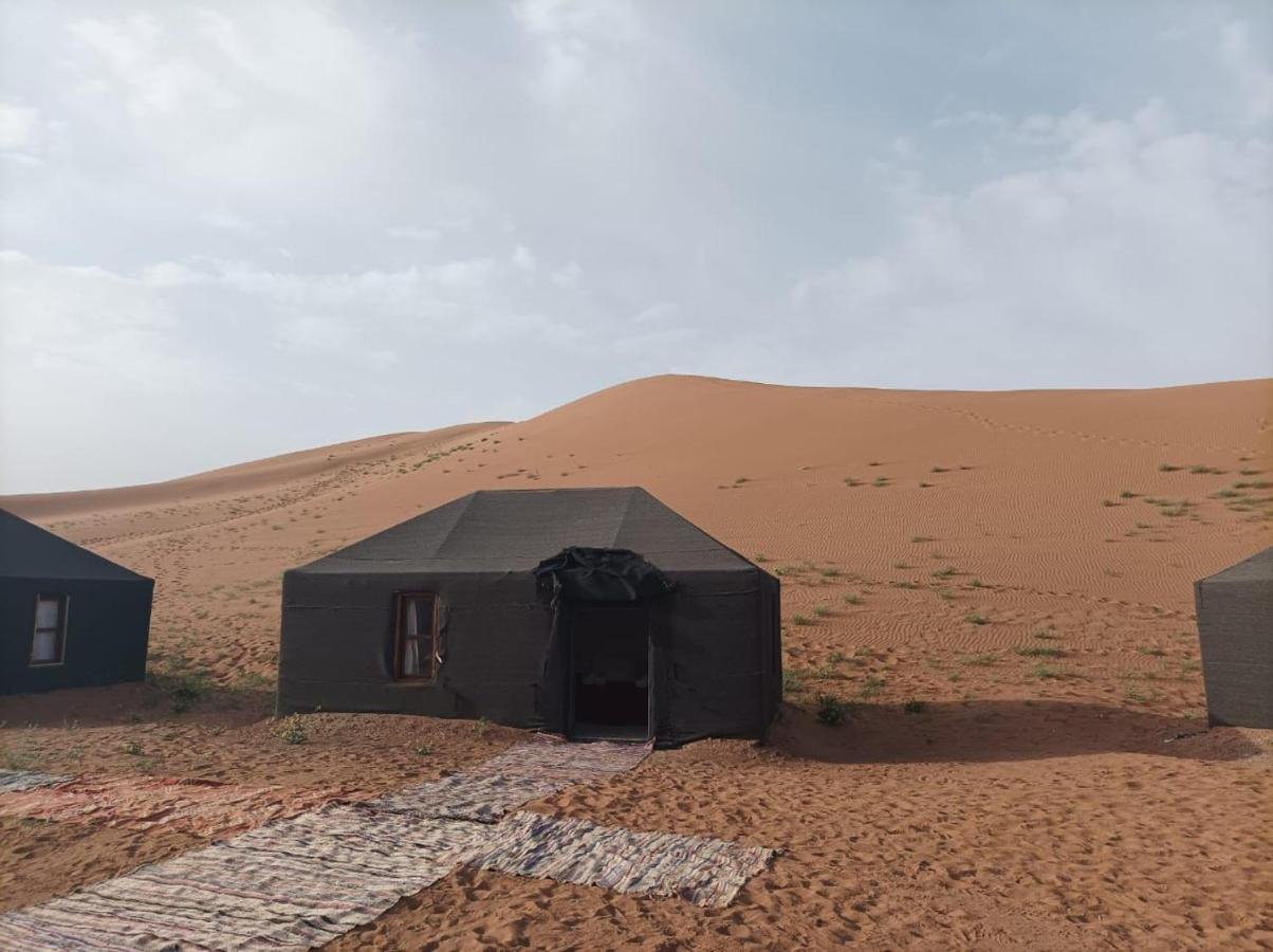 Erg Chigaga Desert Luxury Camp 모하미드 외부 사진